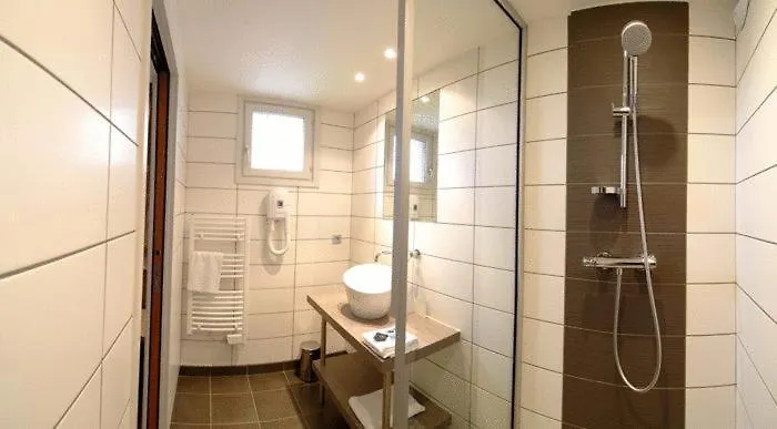 *** Hotel The Originals Boutique, Hôtel Marytel, Montbrison  Savigneux  France